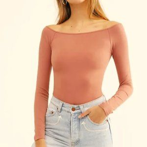 Free People Intimately Seamless Off-the-shoulder Solid Long sleeve top M/L